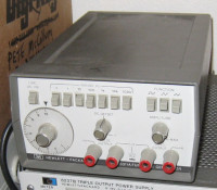 frequency_function_waveform_generators:3311a.jpg